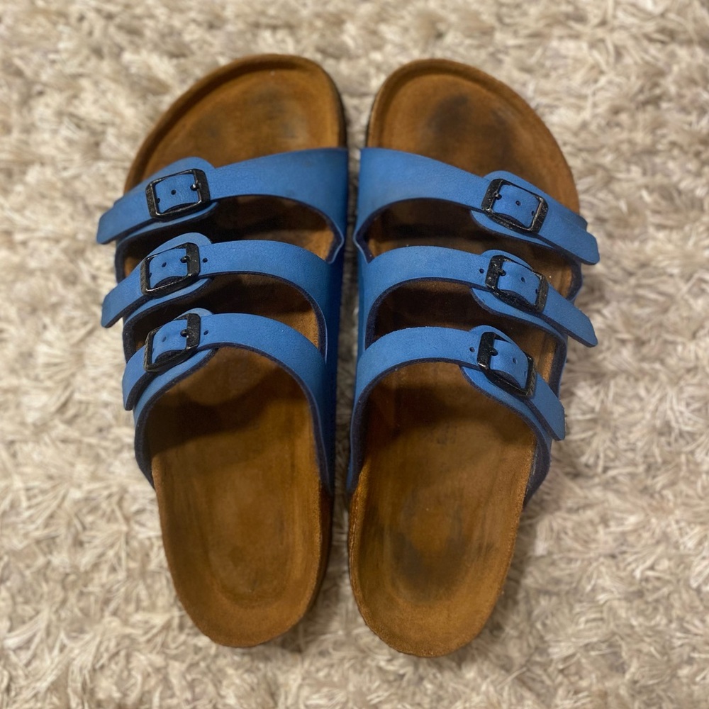 Birkenstock Three-Strap Slide Sandal-Blue-EU 38/ US
Women size 7-7.5
